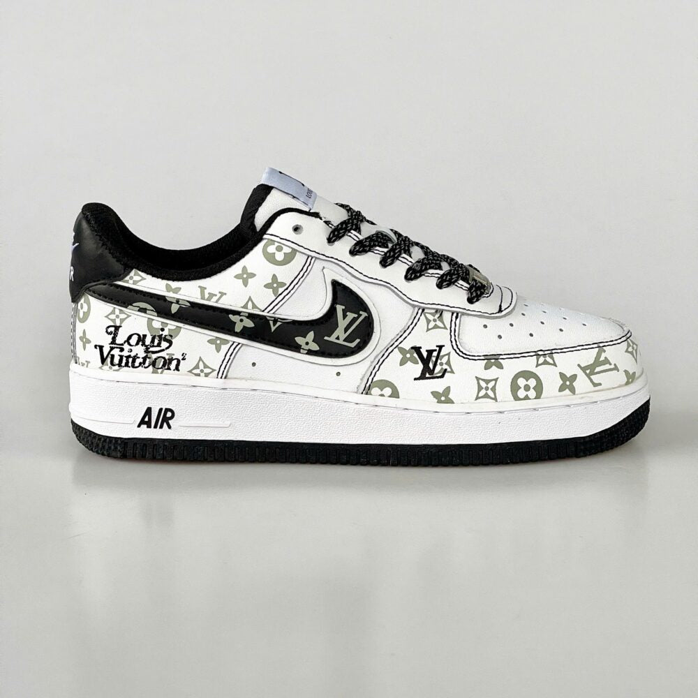 Louis Vuitton x Nike Air Force 1 Monogram Black Edition