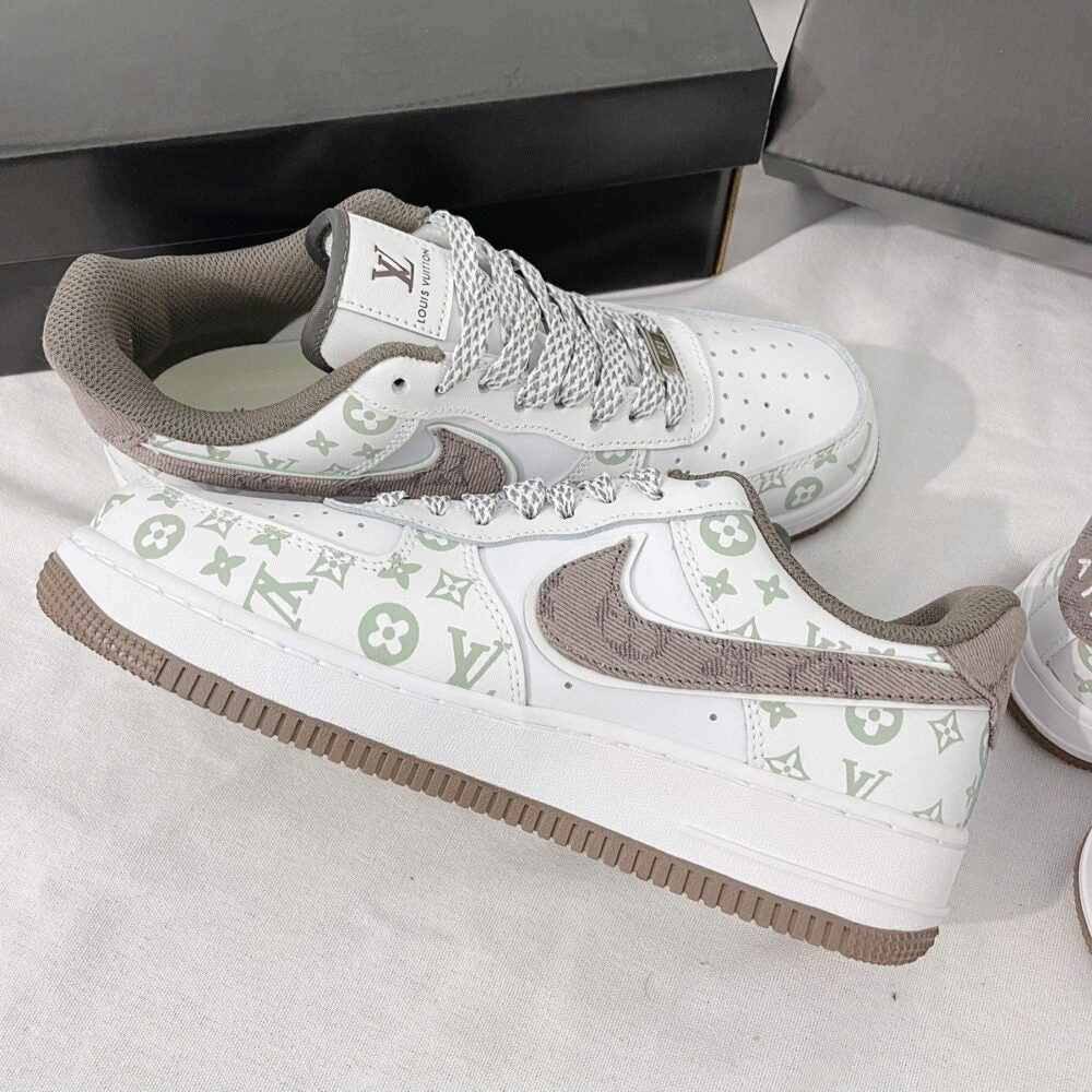 Louis Vuitton x Nike Air Force 1 White Mocha Monogram